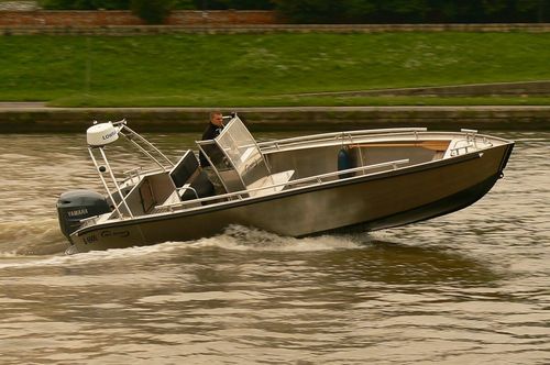 Nutzfahrzeug Berufsschiff - S 690 - MS Boat - Außenborder / Aluminium