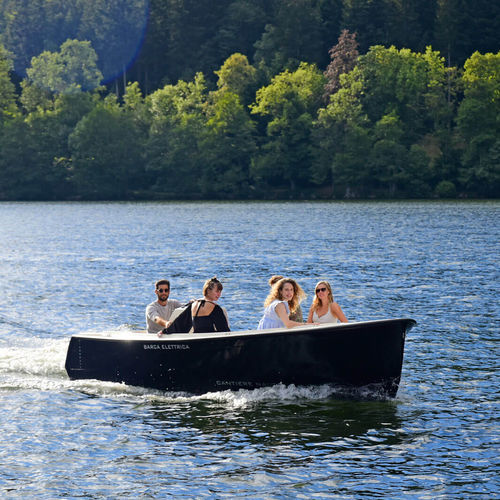 Außenborder-Konsolenboot - Microwatt 2.0 - GARDASOLAR SRL - Elektro-Solar / max. 7 Personen
