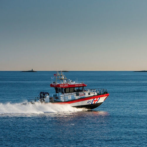 Rettungsboot Berufsschiff - 17 M FAST - Swede Ship Marine AB - Innenborder / Verbundwerkstoff / GFK