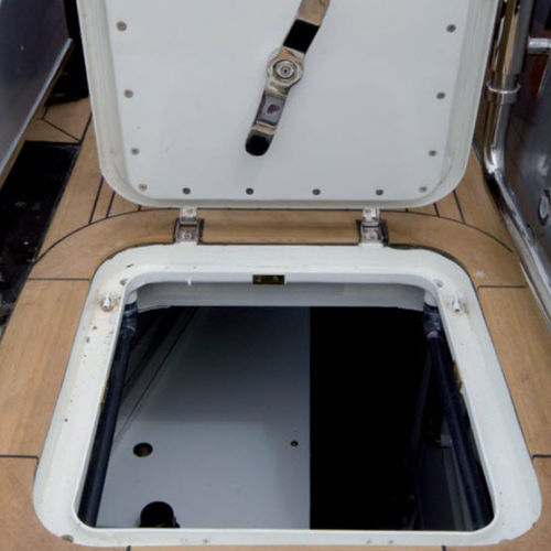 Deckluke für Boot - FLASH - Metalstyle Srl - rechteckig / öffnend
