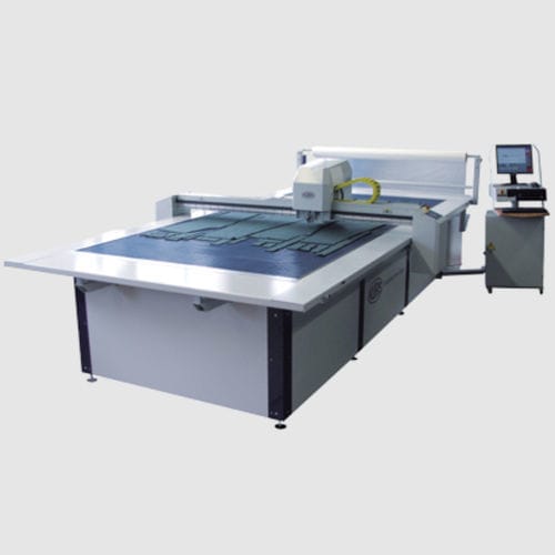 CNC-Schneidetisch - SK 25  - Kuris Spezialmaschinen - Durchlauf / für Werft