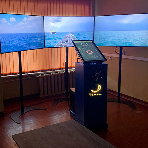 Steuerungssimulator - SSH - STORM SIM - Antrieb / Navigation / von der Brücke
