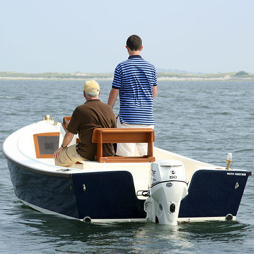 Außenborder-Konsolenboot - M500  - Mazury Sp. z o.o.  - mit Mittelkonsole / max. 5 Personen / Skiff