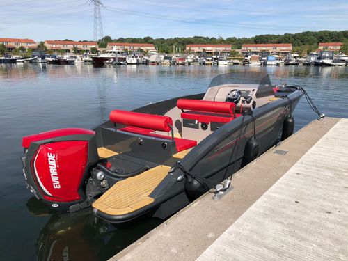 Außenborder-Konsolenboot - 850 Azur - Tinn-Silver aluminium boats - mit Mittelkonsole / Offshore / max. 8 Personen