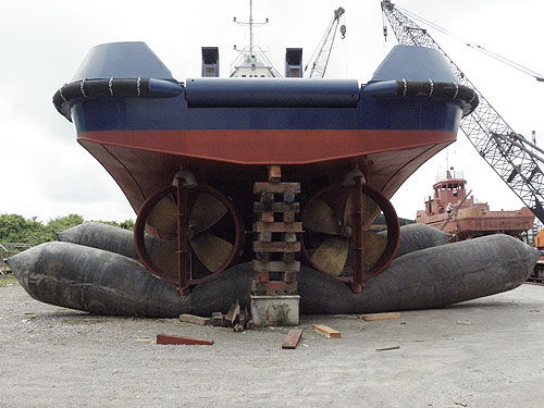 Aufblasbares Kissen für die Zuwasserlassung von Schiffen / für Häfen und Terminals - Qingdao Shunhang Shipping supplies Co.,Ltd. - für Schiffe / für das Zuwasserlassen / für Hubanwendungen
