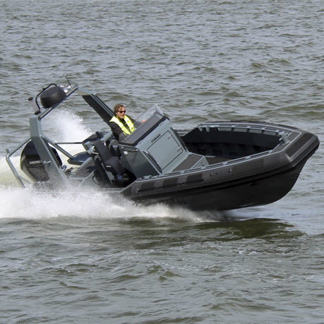 Rettungsboot Berufsschiff - 75 - STORMER MARINE - Nutzfahrzeug / Außenborder / Festrumpf-Schlauchboot