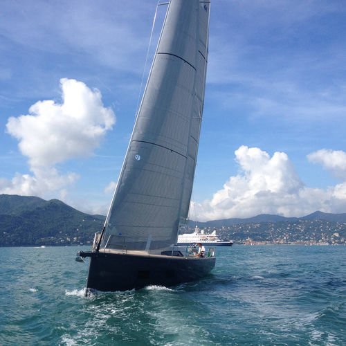 Segelboot für Fahrten- und Regattasegeln - A44 - Advanced Yachts - 2 Kabinen / Bugspriet / mit Carbonmast
