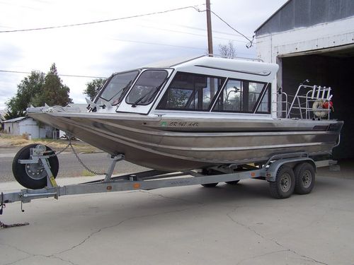 Angelboot für Tagesfahrten / Jetantrieb - Sparks - Bentz Boats - zweimotorig