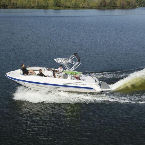 Deck-Boat / Innenborder - MDX Surf - Starcraft - Open / Bowrider / mit Seitenkonsole