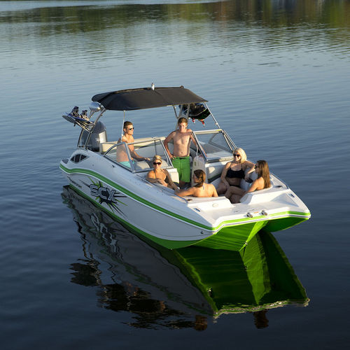 Deck-Boat / Außenborder - 250 OB SCX EXT - Starcraft - max. 13 Personen