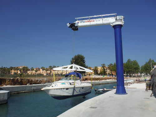 Kran für Yachthafen - SINGLE - YPMarinas - mit schwenkbarem Ausleger / Schiffswartung