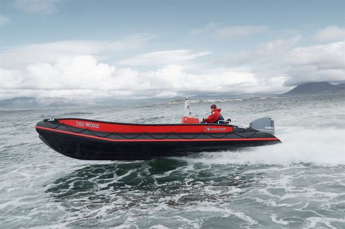 Arbeitsboot Berufsschiff - AKVA Group ASA - Außenborder / Festrumpf-Schlauchboot