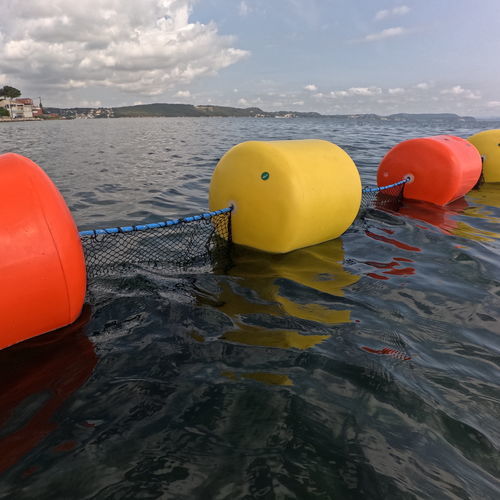 Sperre zur Schadstoffbekämpfung - V2O Marine