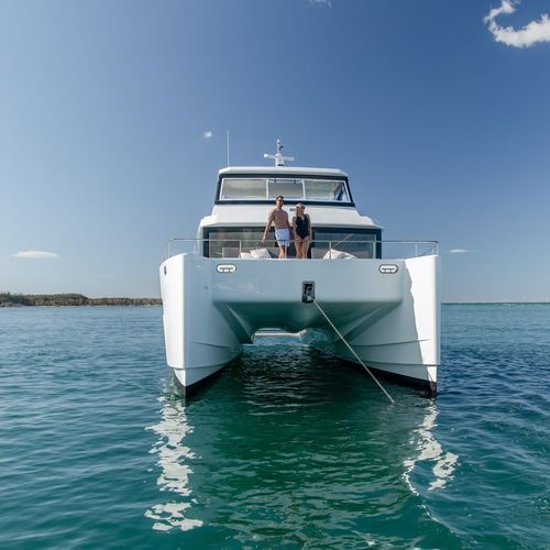 Motor-Katamarane Motoryacht - 62 - ILIAD Catamarans - für Kreuzfahrten / klassisch / Flybridge
