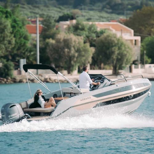 Cabin-Cruiser / Außenborder - AZZARA 67s - LGK MARINE - Open / max. 8 Personen / 1 Kabine