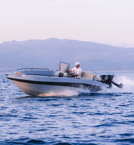 Außenborder-Konsolenboot - NIREUS 490 OPTIMA - LGK MARINE - mit Mittelkonsole / max. 5 Personen / Sonnendeck