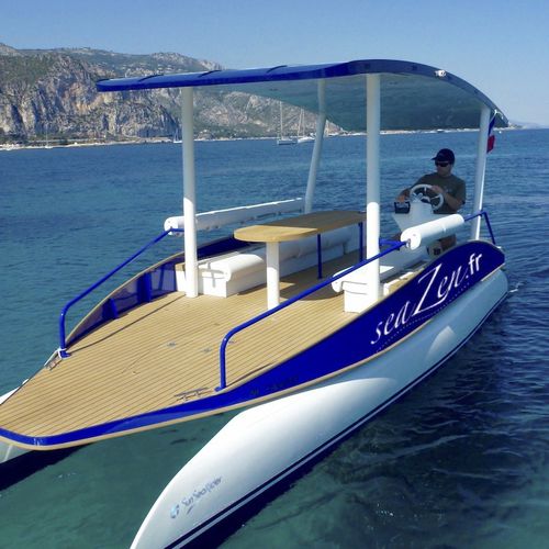 Katamaran-Konsolenboot - SRR-2.0 - SeaZen - Außenborder / Elektro-Solar / Verdränger