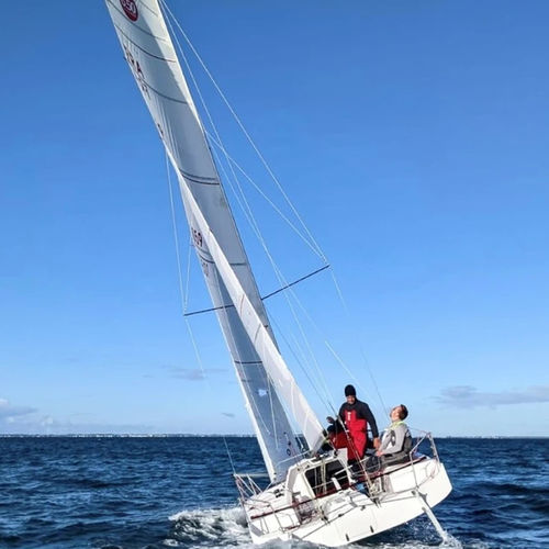 Segelboot für Kreuzfahrten - Technologie Marine - Bugspriet