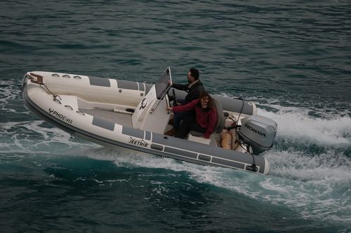 Außenborder-Schlauchboot - JEETRIB JR-F-465-SC - Polat Marine Boat Production Company - halbstarr / Open / mit Seitenkonsole