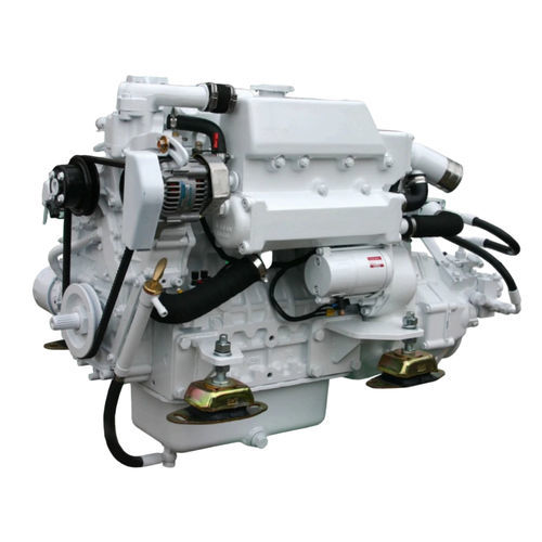 Innenbordmotor - LP 450 - Ghisellini Srl - Diesel / für Freizeitschifffahrt / Kammereinspritzung