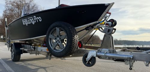 Straßenanhänger - Carbontear mBoat - Carbontear Sp. z o. o. - für Materialumschlag / für Boot / einachsig