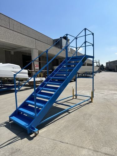 Leiter für Werft - Ubicarp - regelbar / mobil / maßgefertigt