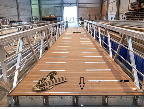 Gangway für Yachthafen - Marinova Floating Systems B.V. - für Steg / Aluminiumlegierung / WPC