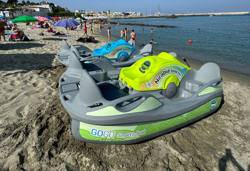Tretboot / 5 Plätze - Gruppo CNE (CNE srl) - Kunststoff / grün / gelb