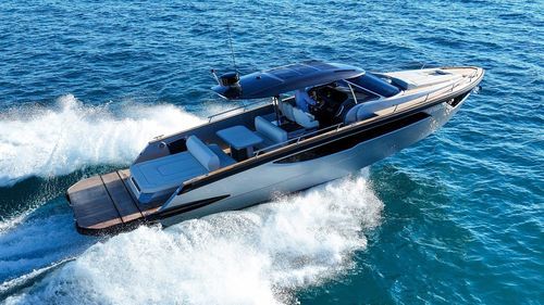 Express-Cruiser / Innenborder - Forza 37 - Focus Motor Yachts - Diesel / zweimotorig / dreimotorig