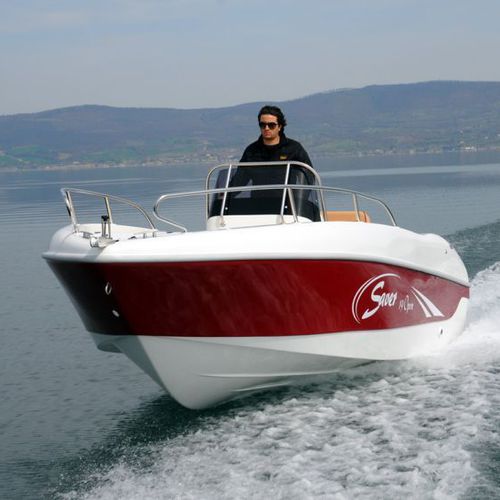 Außenborder-Konsolenboot - 19  - SAVER  S.R.L. - mit Mittelkonsole / max. 7 Personen / Sonnendeck