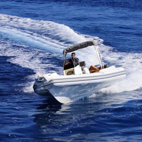 Außenborder-Schlauchboot - MG 710 - SAVER  S.R.L. - halbstarr / mit Mittelkonsole / max. 18 Personen