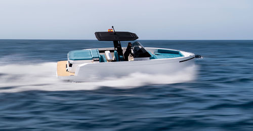 Innenborder-Konsolenboot - D29 - De Antonio Yachts - Softtop / Hochleistung / max. 10 Personen
