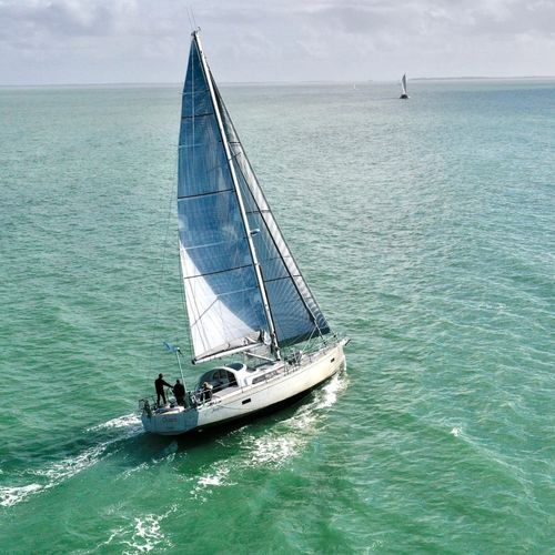 Segelboot für Kreuzfahrten - 47 - Boréal - 3 Kabinen / 6 Kojen / Bugspriet