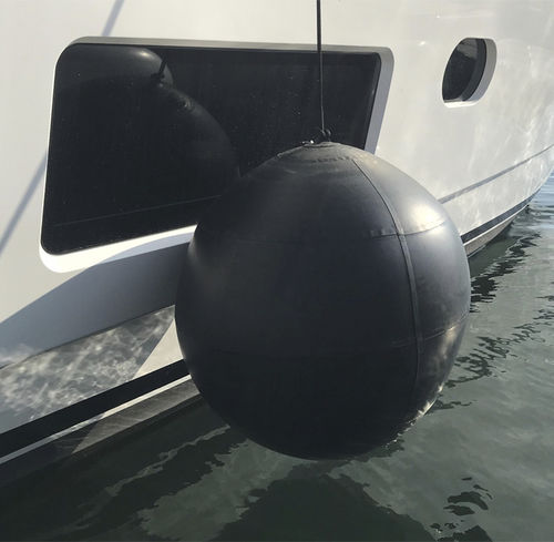 Fender für Yacht - Superyacht - DEFENDA - sphärisch / schwarz / aufblasbar
