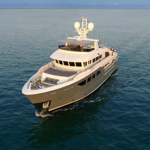 Superyacht für Kreuzfahrten - STORM - Cantiere Delle Marche - Raised Pilothouse