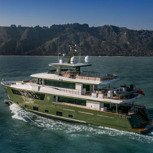 Superyacht für Kreuzfahrten - HYHMÄ - Cantiere Delle Marche - Raised Pilothouse / 5 Kabinen