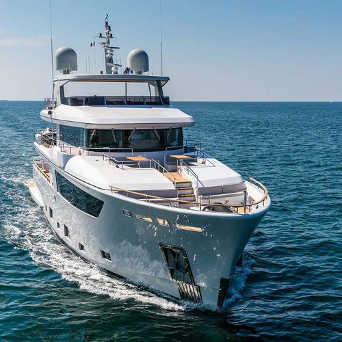 Superyacht für Kreuzfahrten - NARVALO - Cantiere Delle Marche - Raised Pilothouse / 5 Kabinen