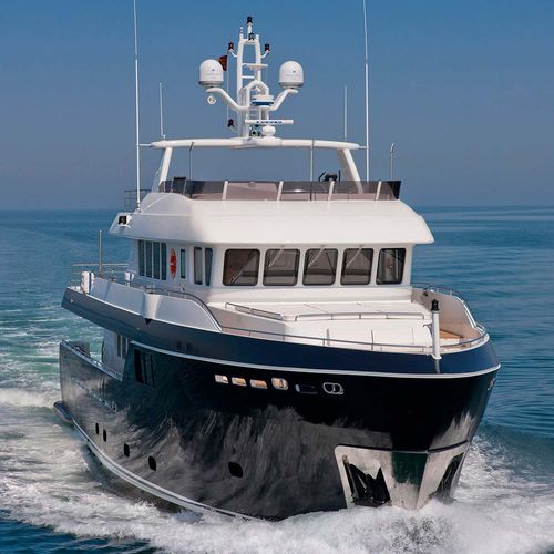 Motoryacht für Kreuzfahrten - STELLA DI MARE - Cantiere Delle Marche - Flybridge