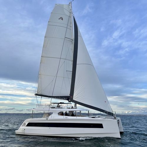 Katamaran - 45 DC - AVENTURA YACHTS - für Kreuzfahrten / Daysailer / 4 Kabinen