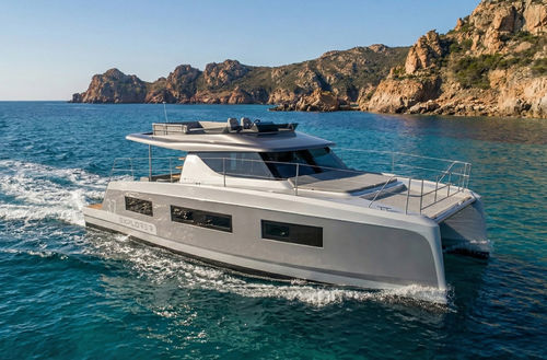 Katamaran-Trawler - AVENTURA YACHTS
