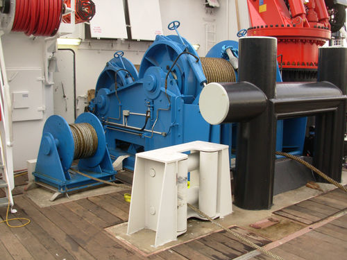 Schleppwinde - AHT - North Sea Winches - Hydraulikmotor / Spulvorrichtungen / Einzeltrommel