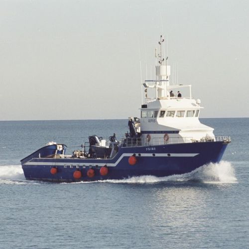 Berufsschiff für Fischerei / Thunfischfänger - 5000 - 4000 TC - ARESA SHIPYARD - GFK / Stahl
