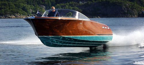 Klassisch-Runabout - 26 - Dolvik  - Stern-Drive / Diesel / mit Doppelkonsole