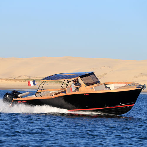 Außenborder-Konsolenboot - PICNIC OPEN 10M HB - DUBOURDIEU - zweimotorig / mit Mittelkonsole / Sport