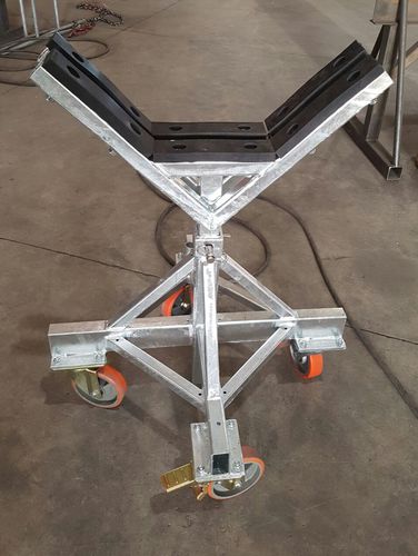 Stütze für Boot - CVAL2 11F o 14F - Naval Tecno Sud - mit fester Schräge