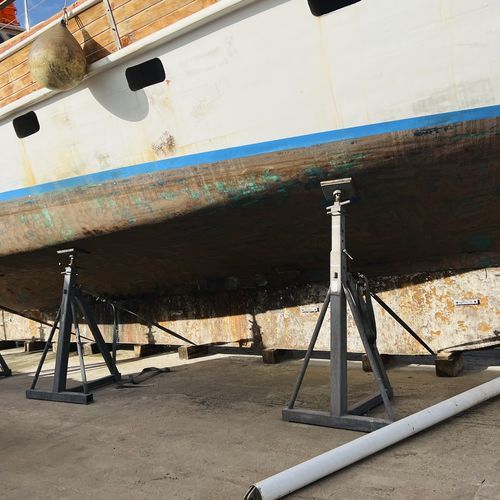 Motorboot-Bootsgestell - CIF Ton.20 o Ton. 30 o Ton. 50 h. 8/12 - Naval Tecno Sud - für Segelboot / mit fester Schräge