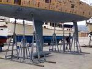Bootsgestell für Segelboot - MBV Ton. 10 - Naval Tecno Sud - verstellbare Neigung / transportierbar