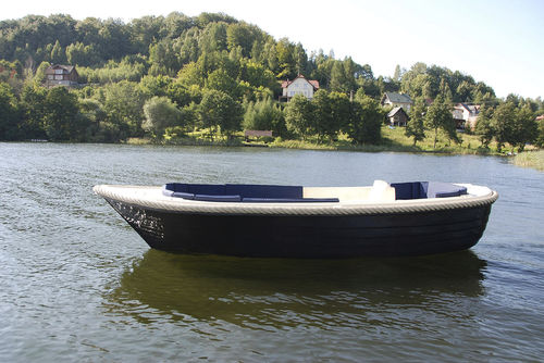 Innenborder-Runabout - Admiral 560 - Admiral Boats S.A. - elektrisch / mit Doppelkonsole / max. 8 Personen