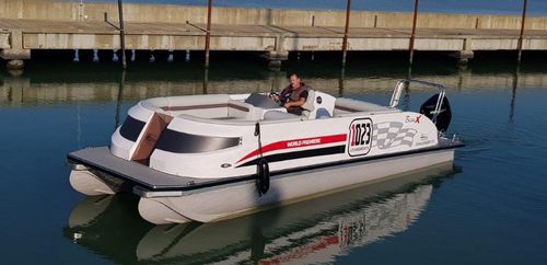 Außenborder-Pontonboot - Starlounger 8.5 - Swiss-Boats AG - elektrisch / zweimotorig / Open