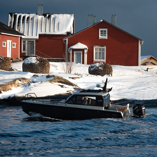 Cabin-Cruiser / Außenborder - DFNDR 8 - XO Boats - Hardtop / Sport / für Kreuzfahrten